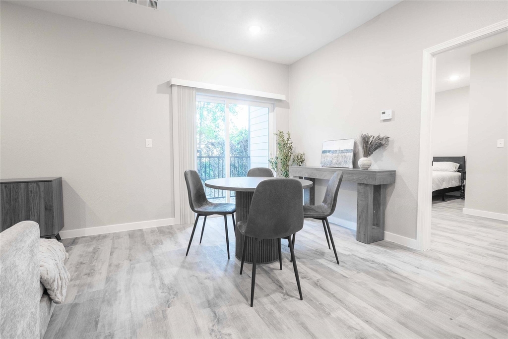 2101 Renike Road - Photo 5