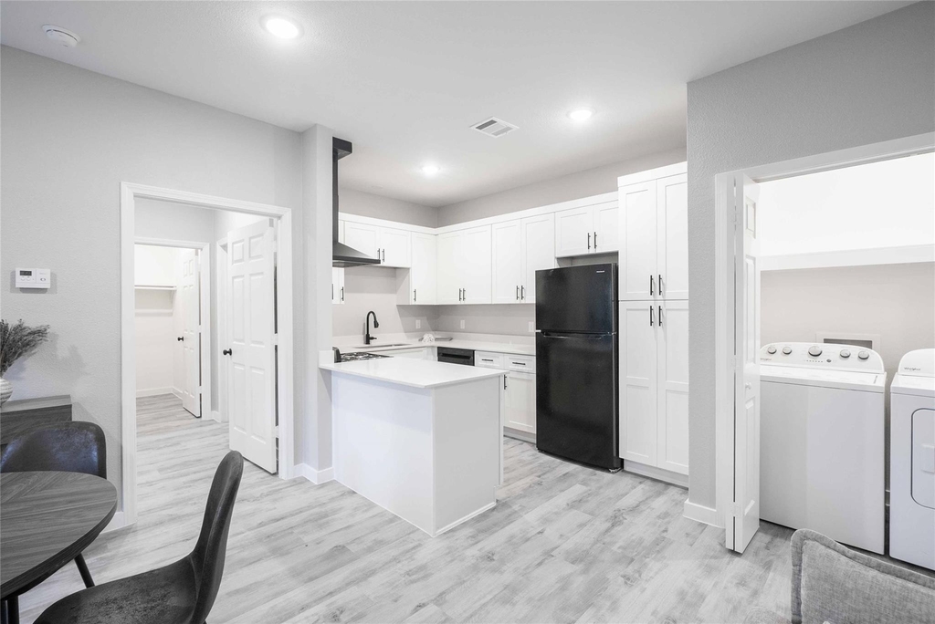 2101 Renike Road - Photo 3