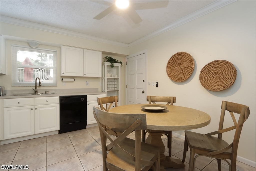 940 3rd Street S - Photo 6