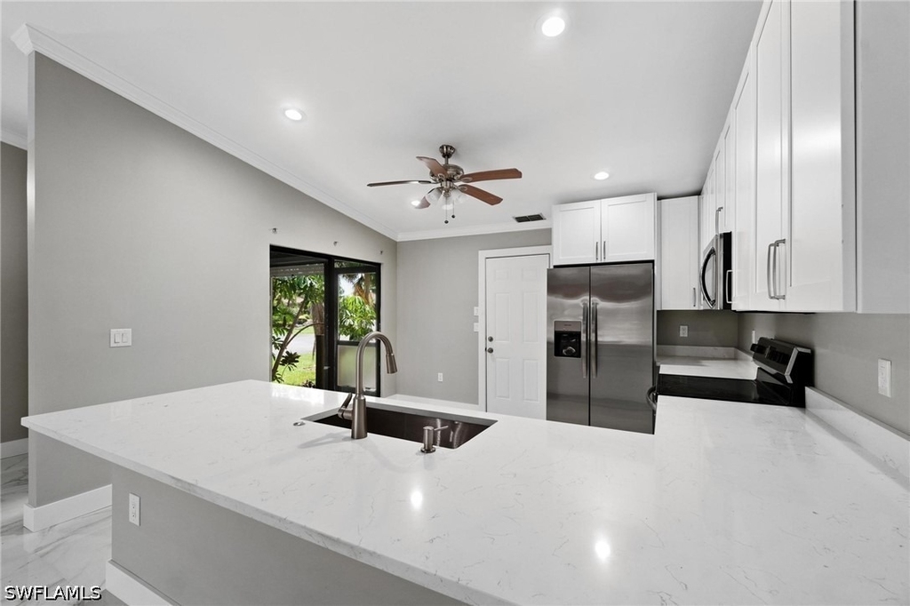 17754 Grande Bayou Court - Photo 10