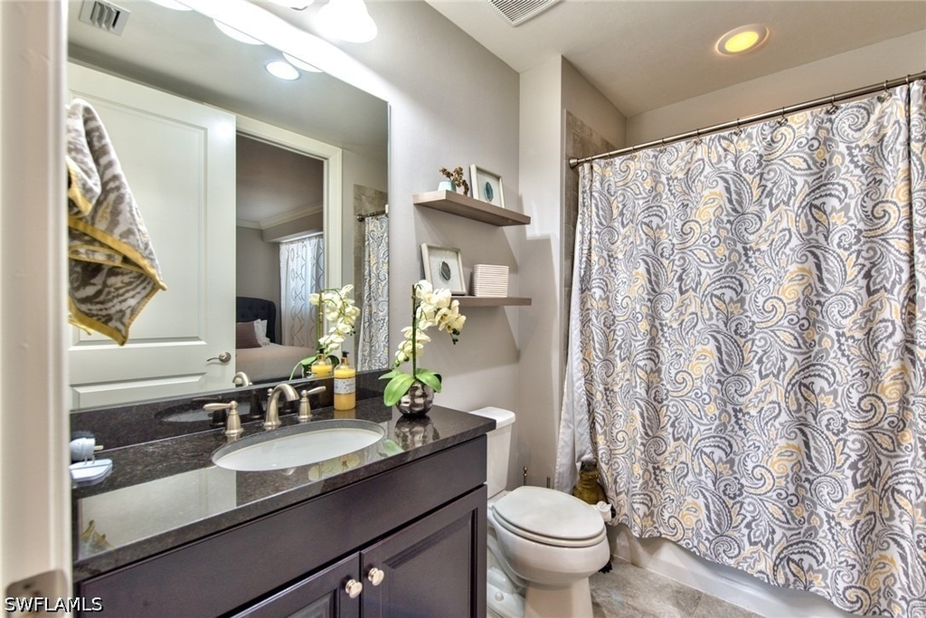 8764 Bellano Court - Photo 17