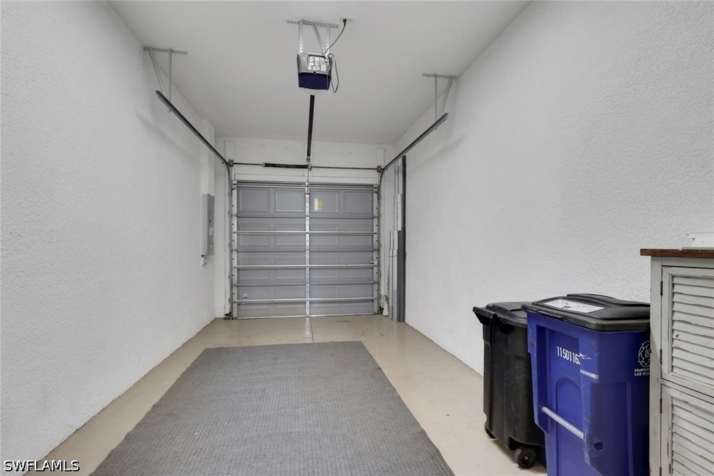 10260 Olivewood Way - Photo 26