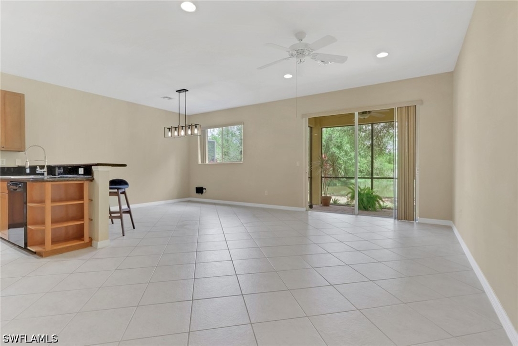 10260 Olivewood Way - Photo 8