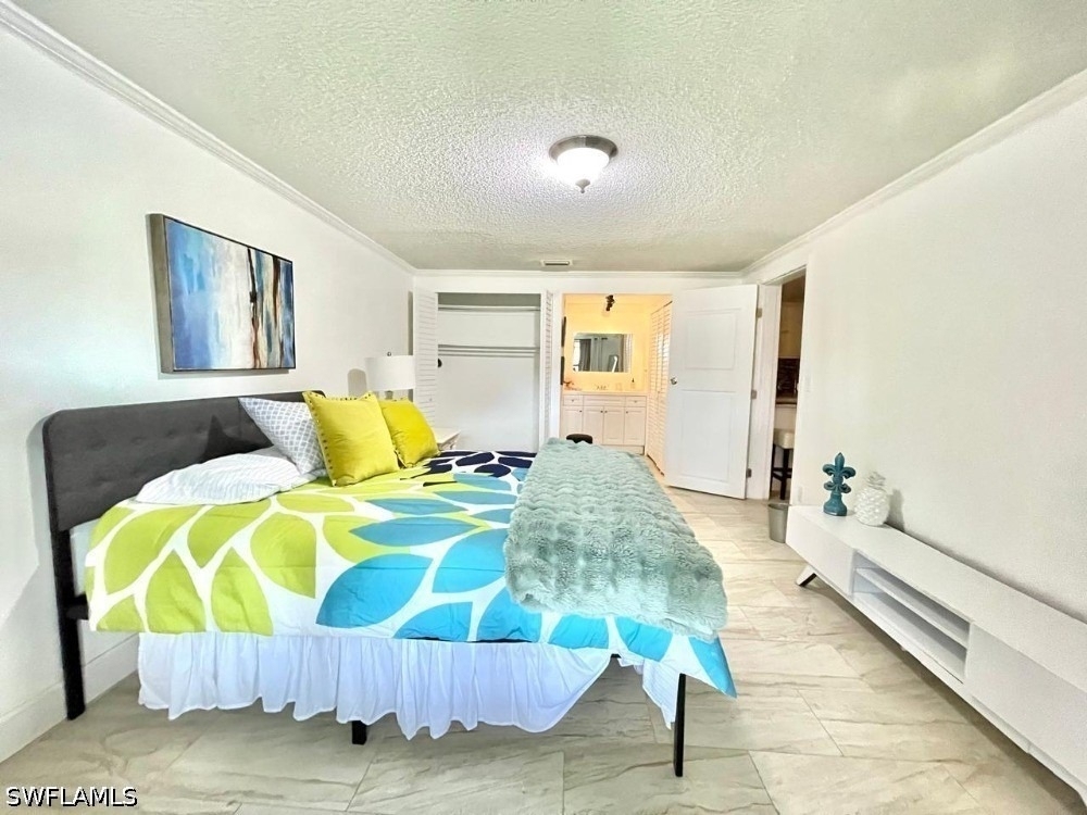 5385 Treetops Drive - Photo 10