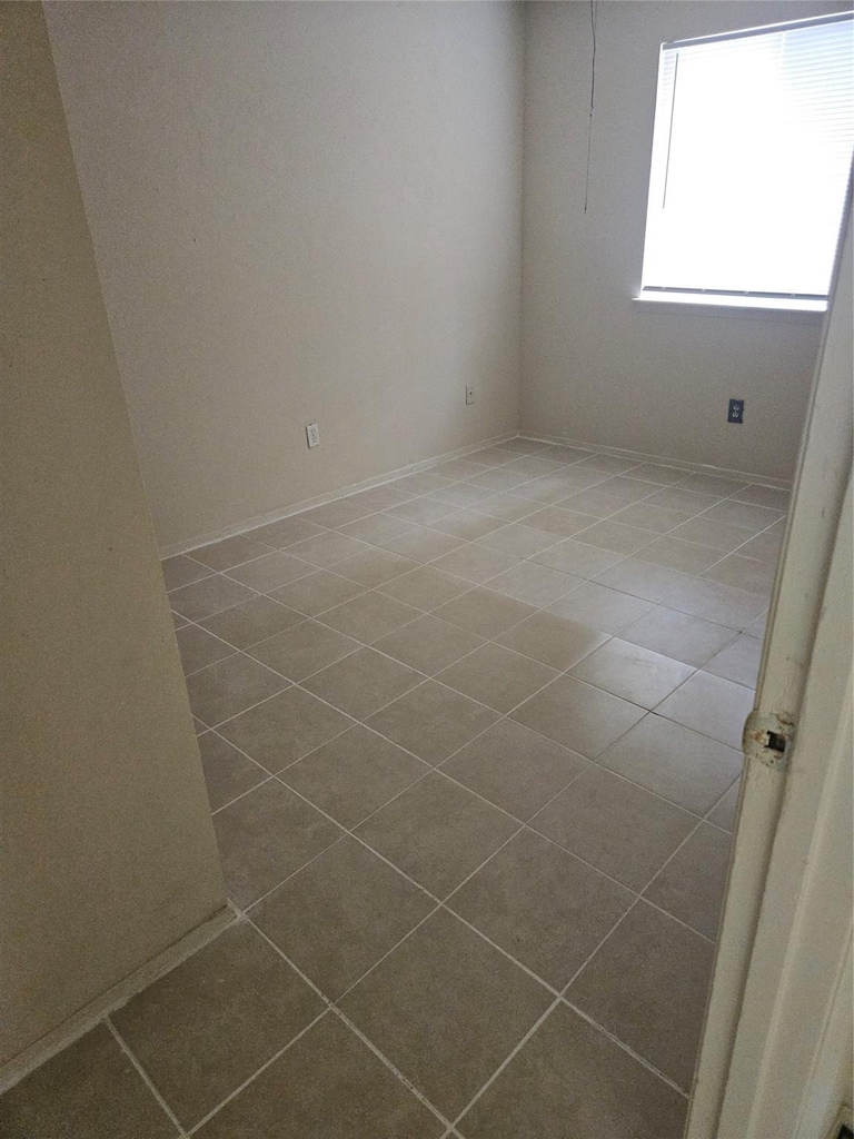 18539 Lippizaner Drive - Photo 14
