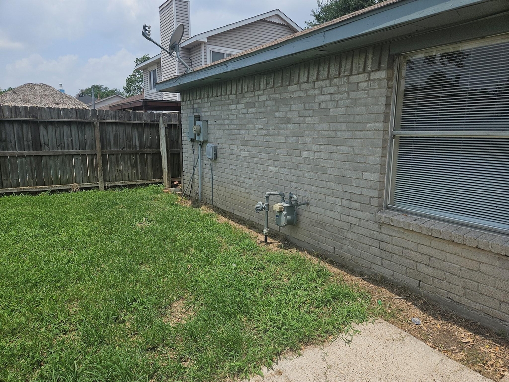 18539 Lippizaner Drive - Photo 27