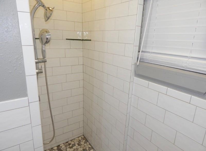 8821 Woodruff Street - Photo 18
