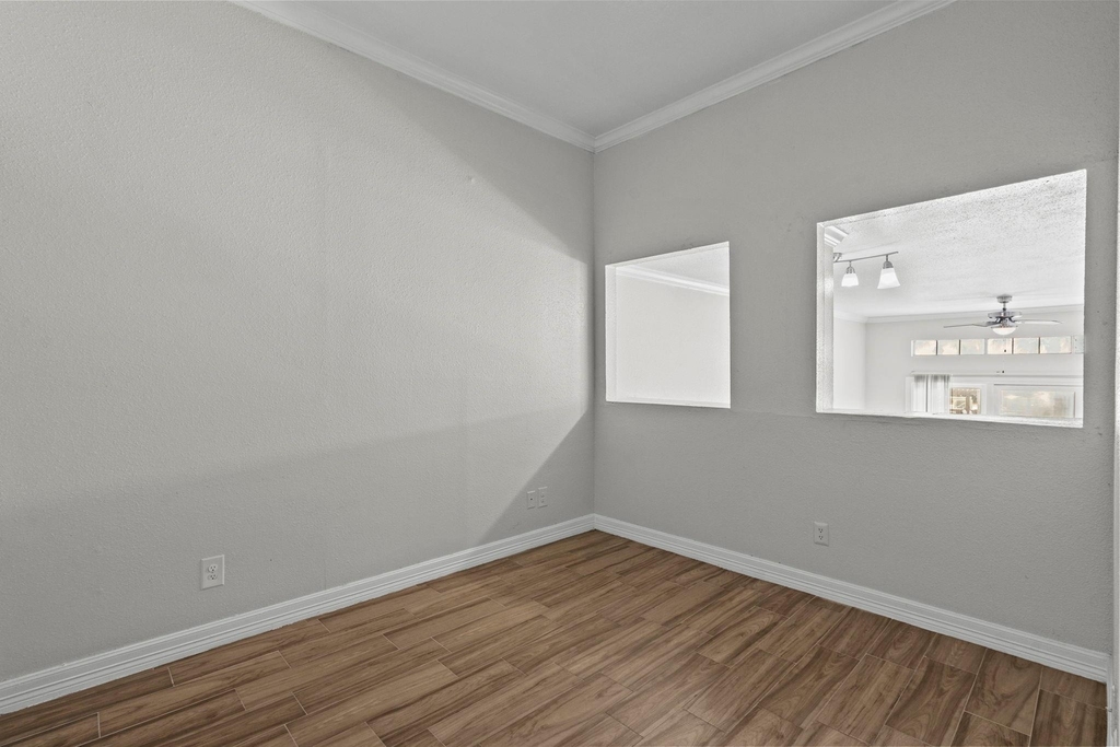 7820 Seawall Boulevard - Photo 30