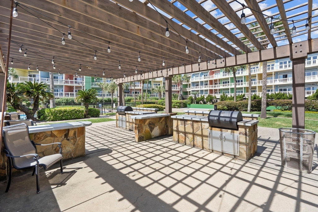 7820 Seawall Boulevard - Photo 45