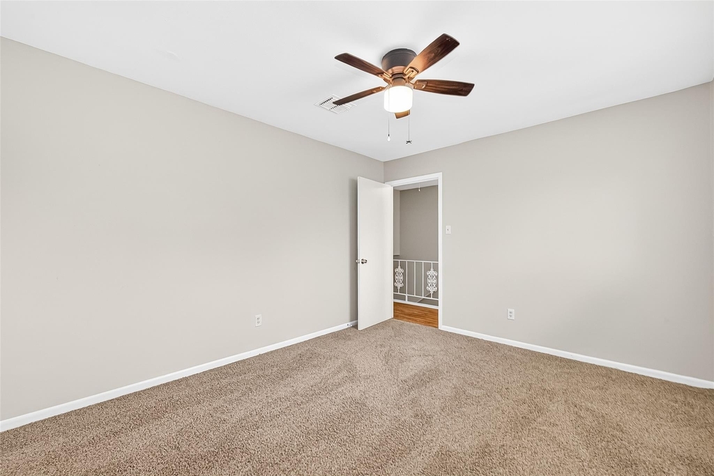 403 Mistywood Drive - Photo 24