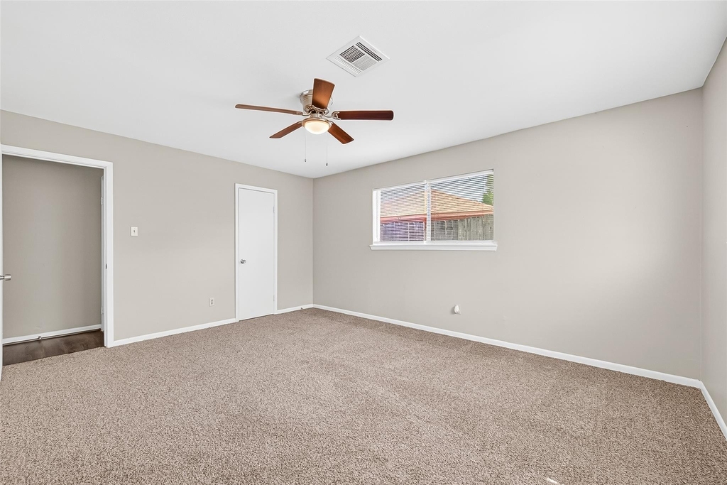 403 Mistywood Drive - Photo 17