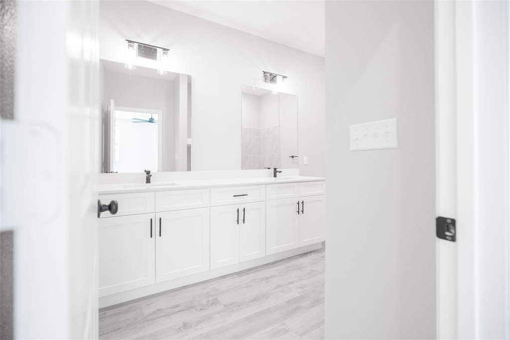 2101 Reinke Road - Photo 18