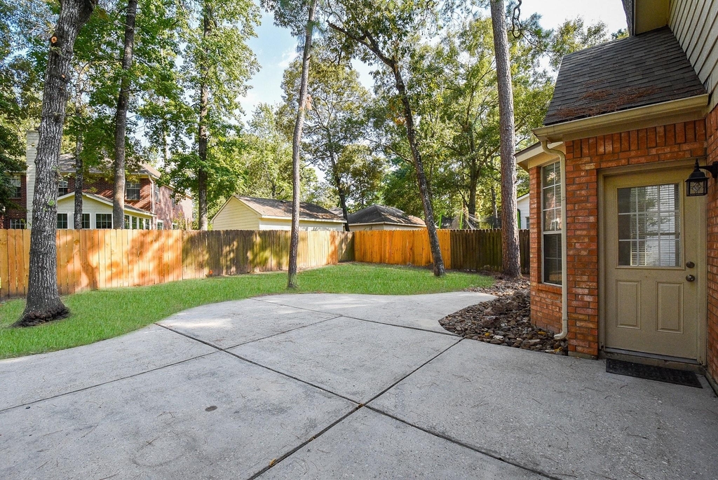 202 W Sterling Pond Circle - Photo 3