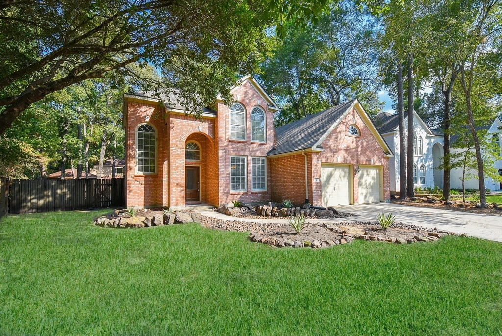 202 W Sterling Pond Circle - Photo 0