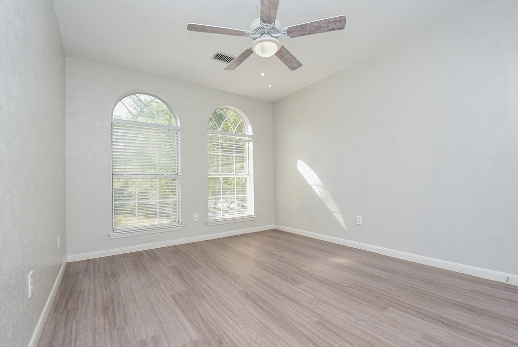202 W Sterling Pond Circle - Photo 26