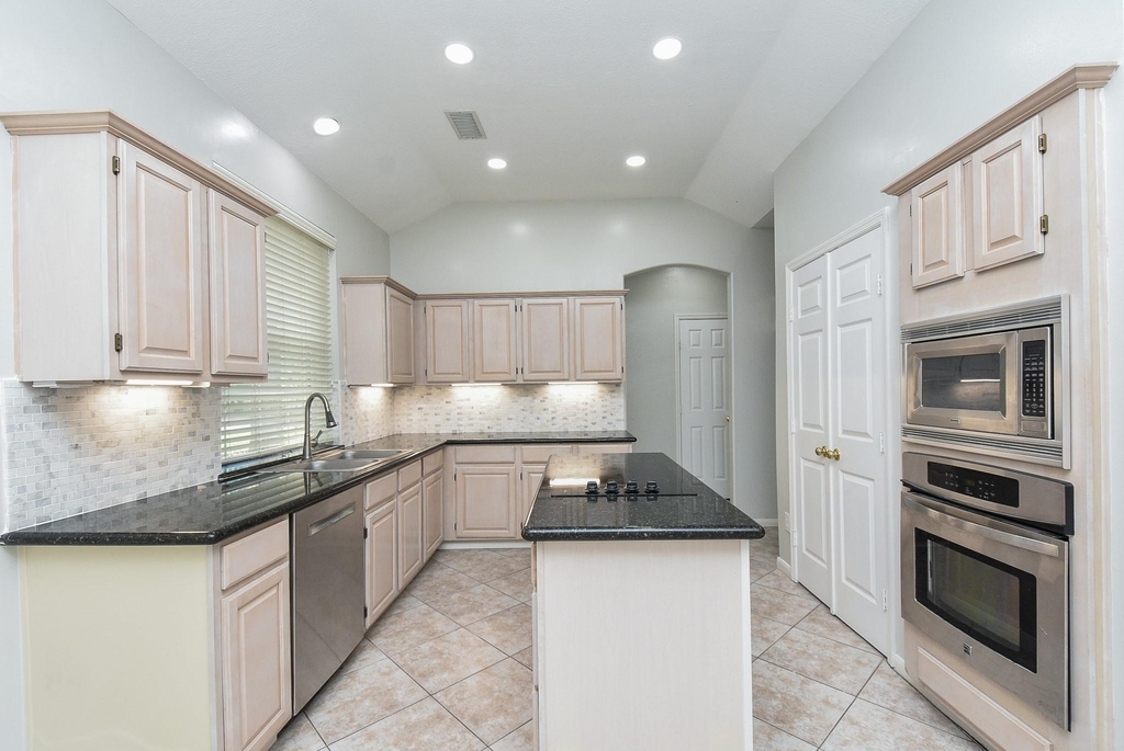 202 W Sterling Pond Circle - Photo 14