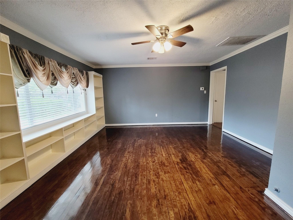7535 Thurow Street - Photo 5