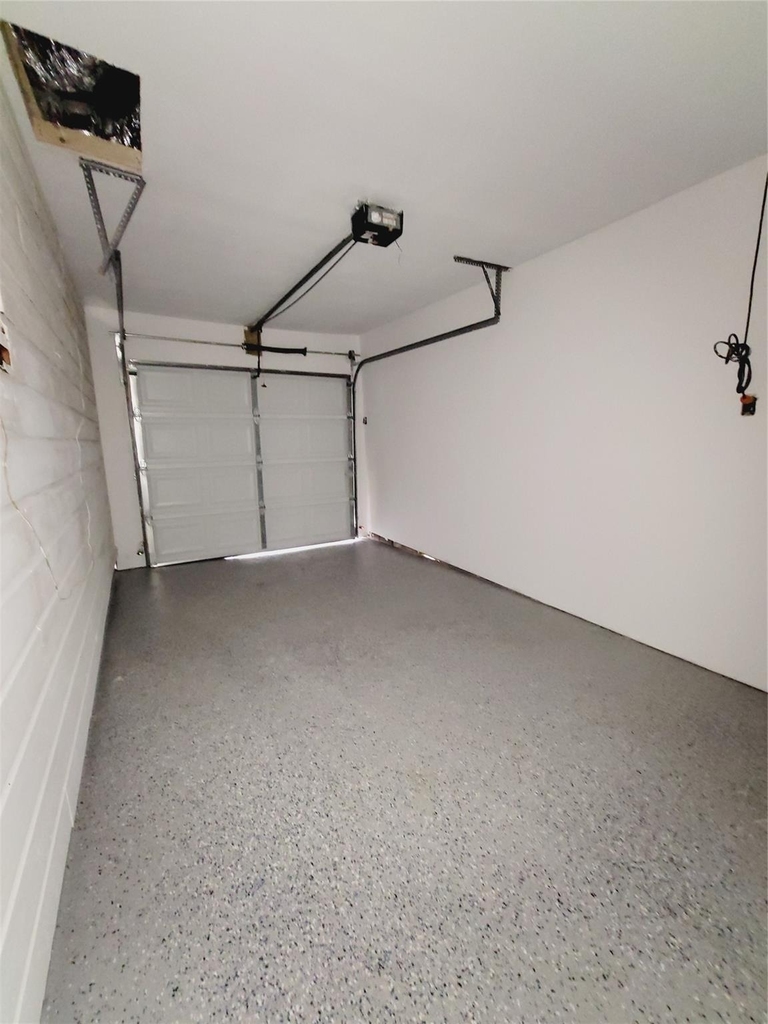 7535 Thurow Street - Photo 2