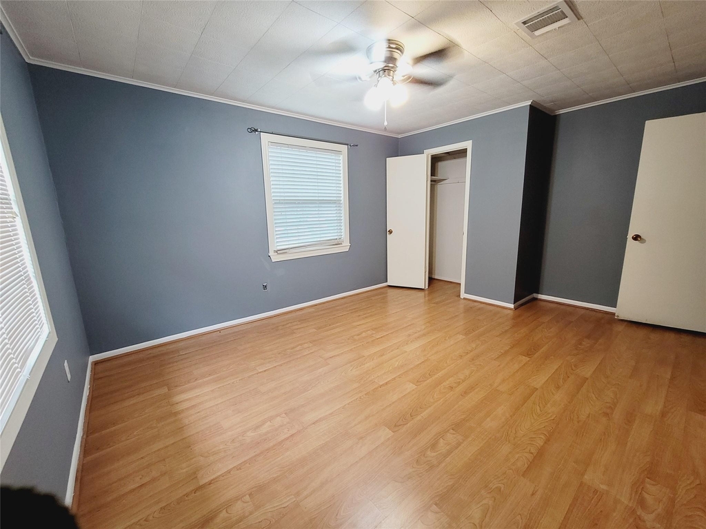 7535 Thurow Street - Photo 8