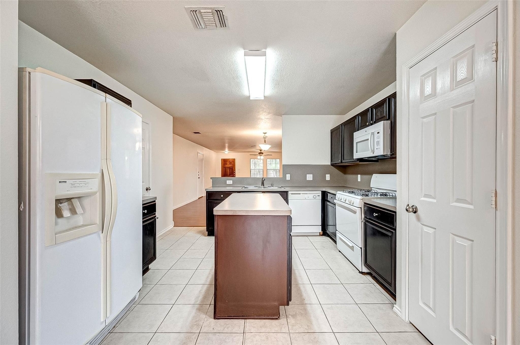 7910 Raven Creek Lane - Photo 18