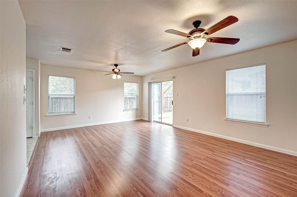 7910 Raven Creek Lane - Photo 15