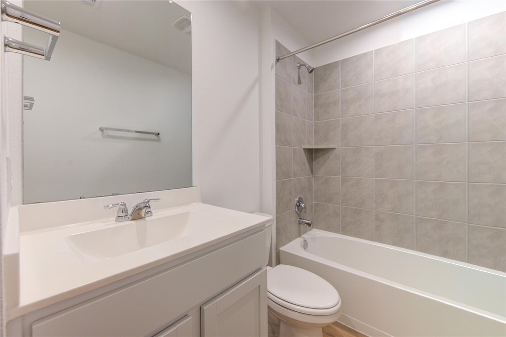 7715 Smooth Valley Court - Photo 5