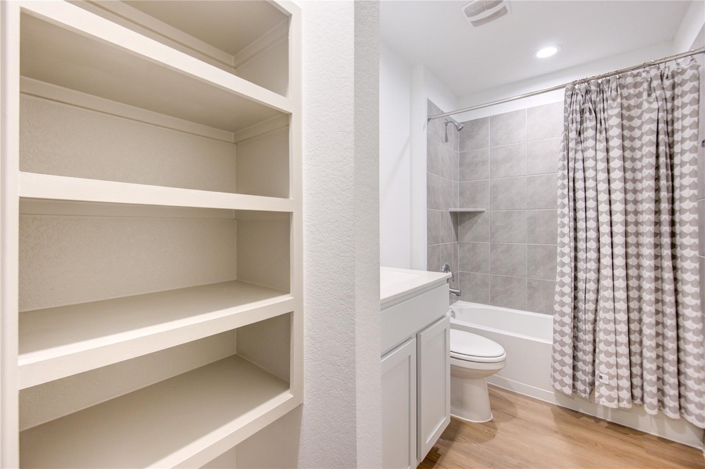 7715 Smooth Valley Court - Photo 4