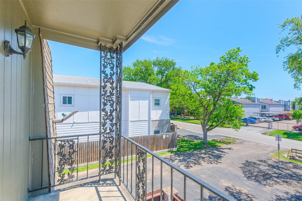 5922 Fairdale Lane - Photo 10