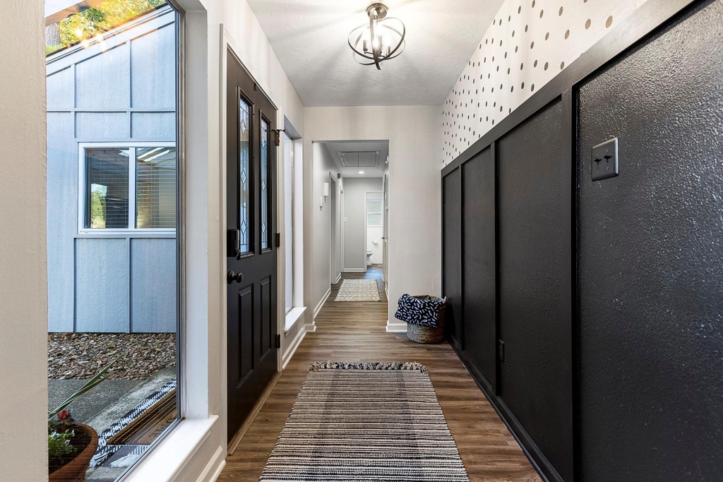 623 Hickory Ridge Drive - Photo 3