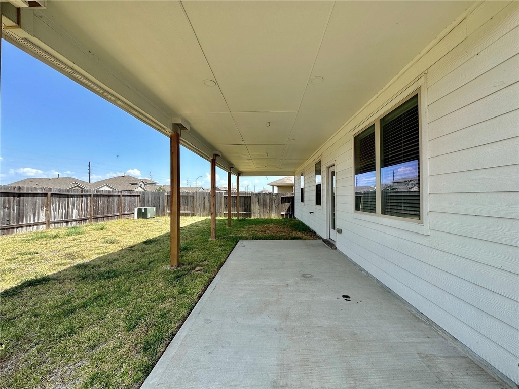 5410 Pembrokeshire Circle - Photo 25
