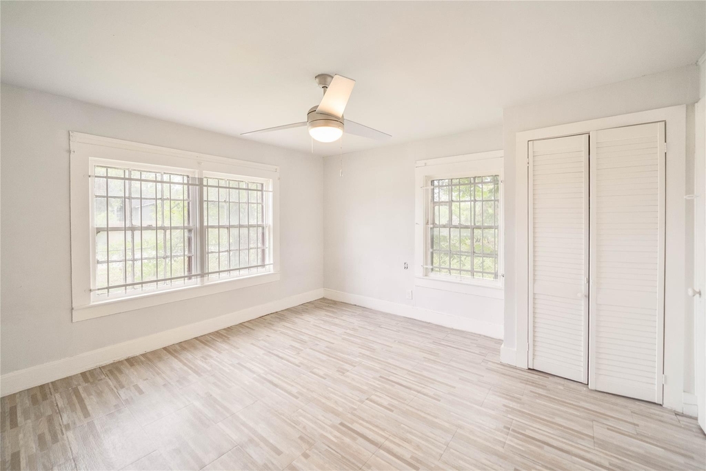 5101 Crane St Street - Photo 0