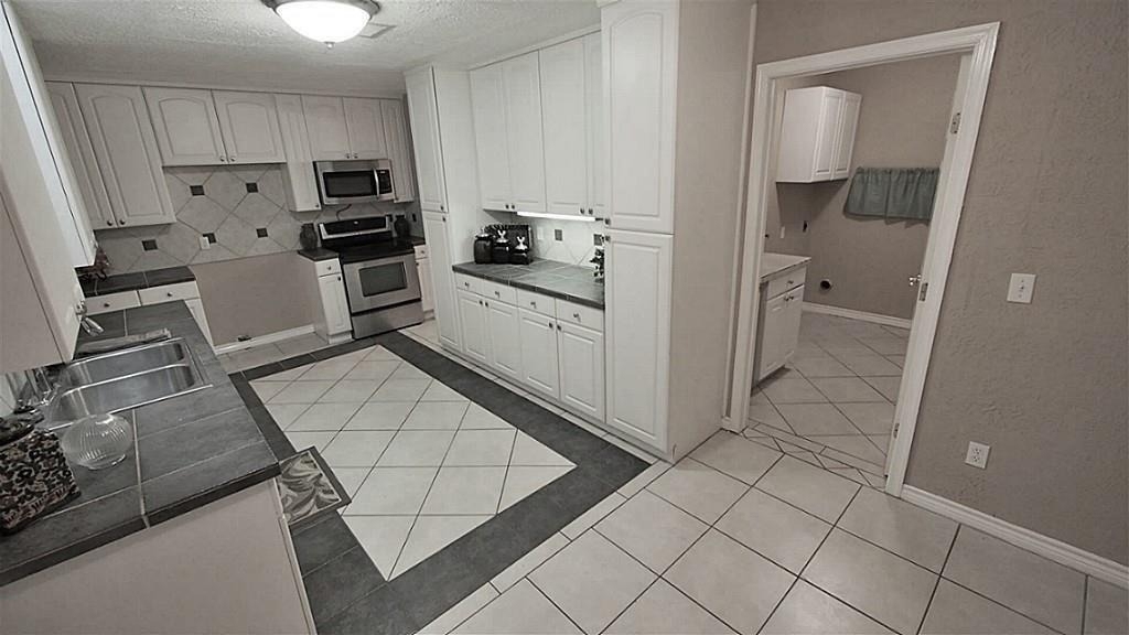 310 Gentilly Drive - Photo 4