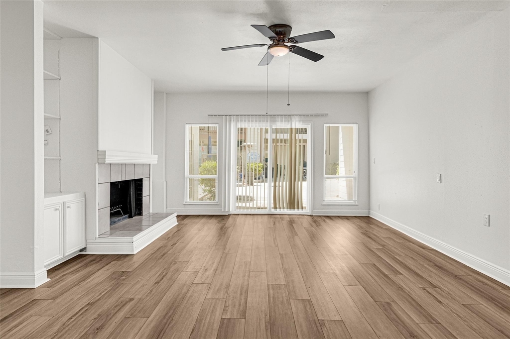 2022 Lakewood Court - Photo 7