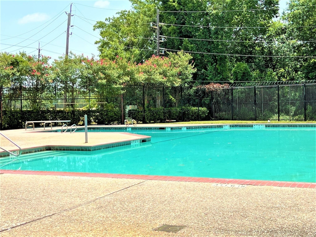 2130 Greenbriar Colony Drive - Photo 14