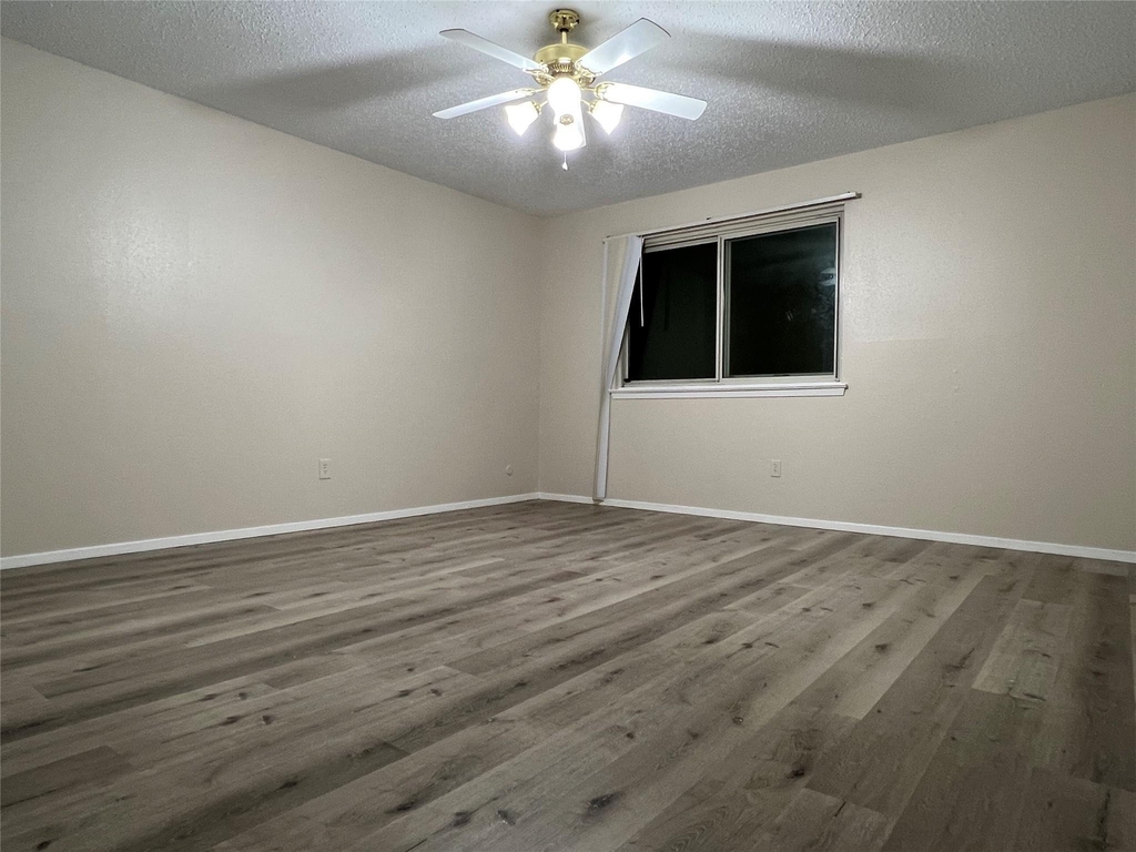 2130 Greenbriar Colony Drive - Photo 10