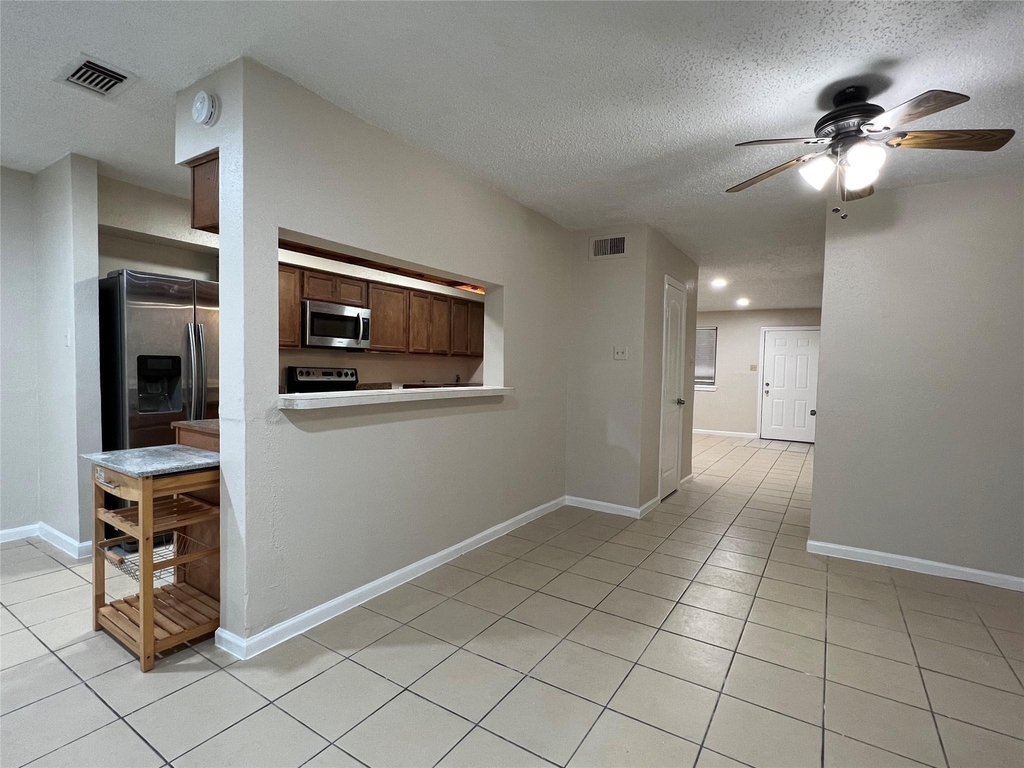 2130 Greenbriar Colony Drive - Photo 6