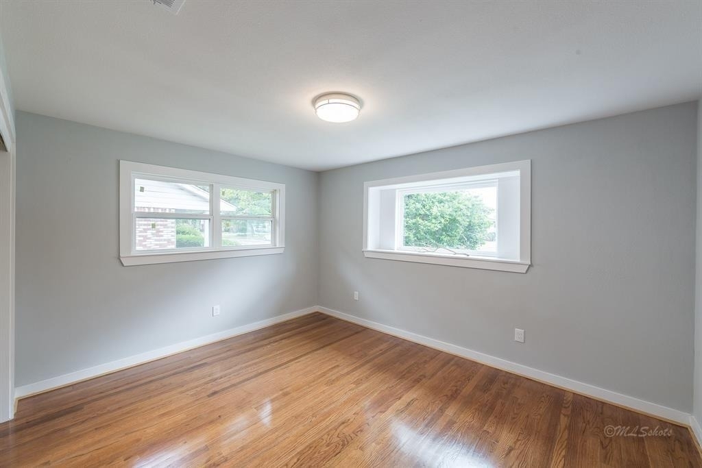 10058 Larston Street - Photo 17