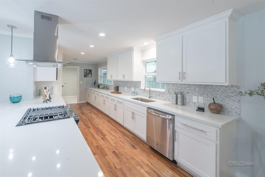 10058 Larston Street - Photo 9