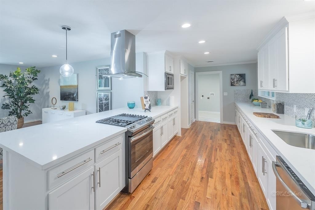10058 Larston Street - Photo 8