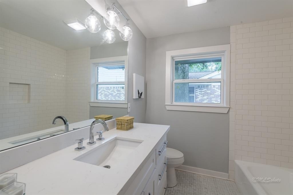 10058 Larston Street - Photo 15