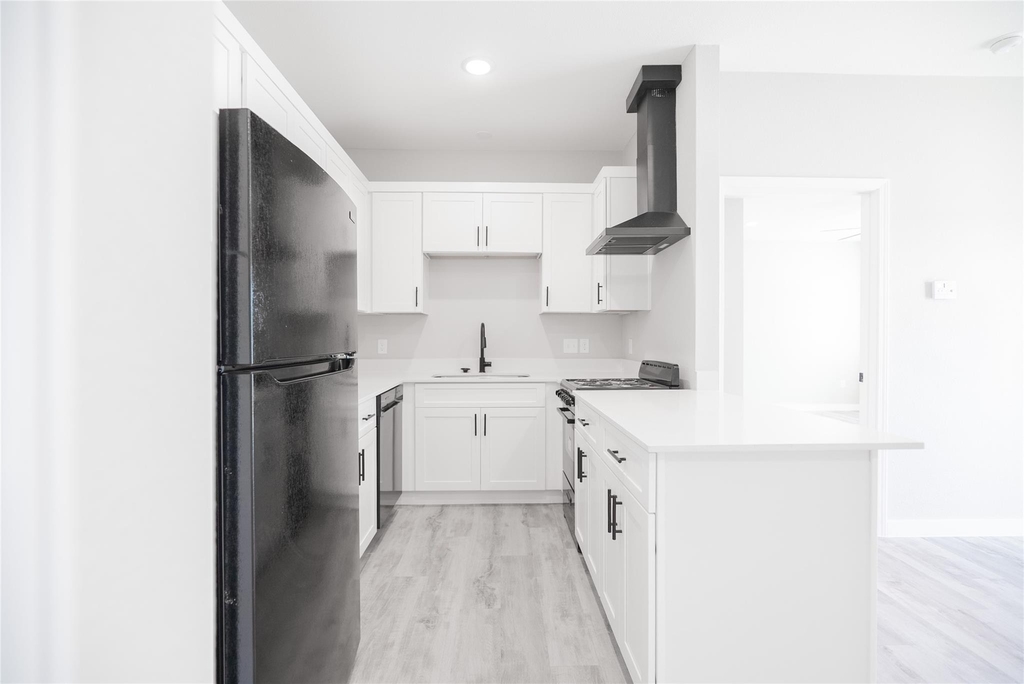 2101 Reinke Road - Photo 1