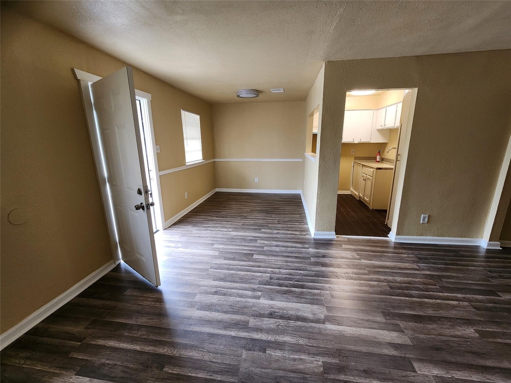 4311 Yellowstone Boulevard - Photo 7