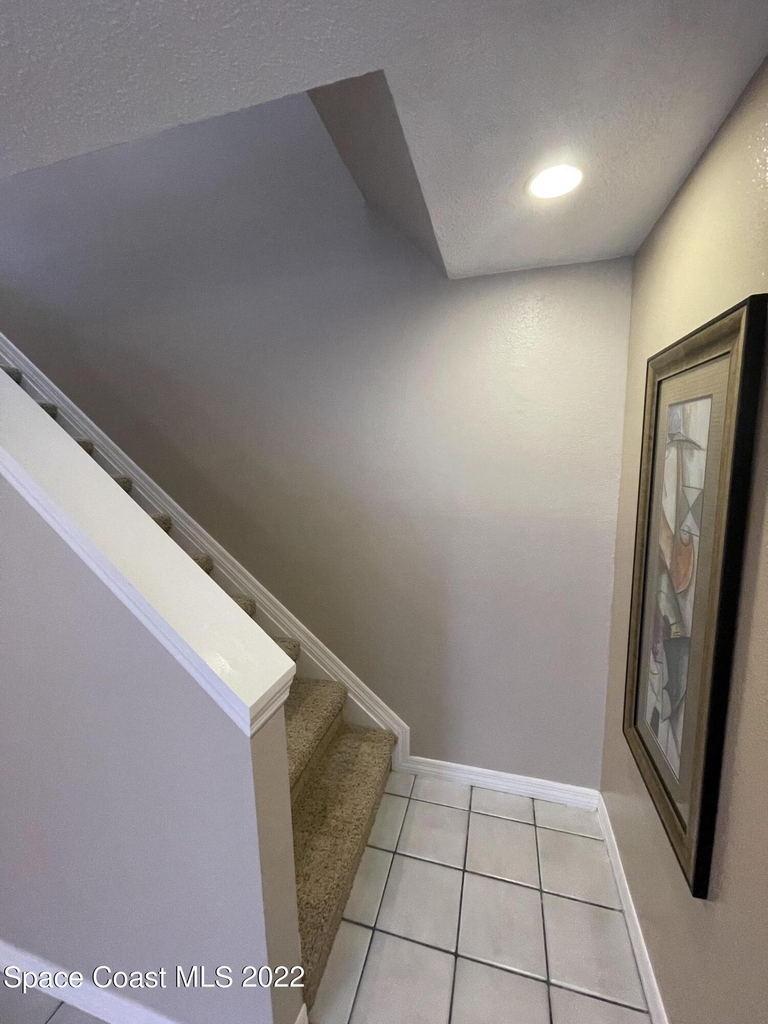 1425 Malibu Circle Ne - Photo 25