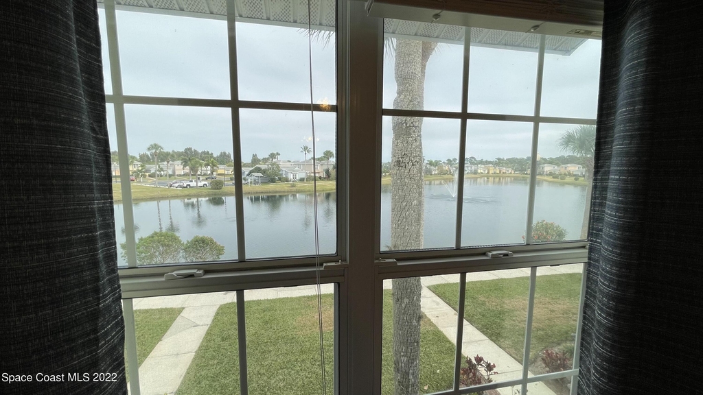 1425 Malibu Circle Ne - Photo 39