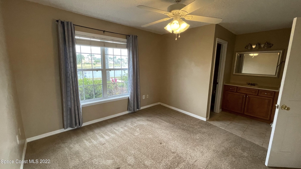 1425 Malibu Circle Ne - Photo 18