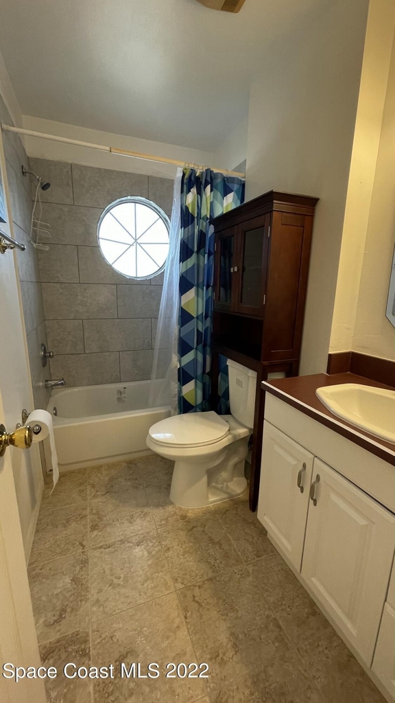 1425 Malibu Circle Ne - Photo 32