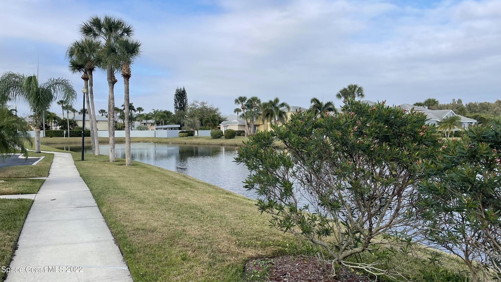 1425 Malibu Circle Ne - Photo 56