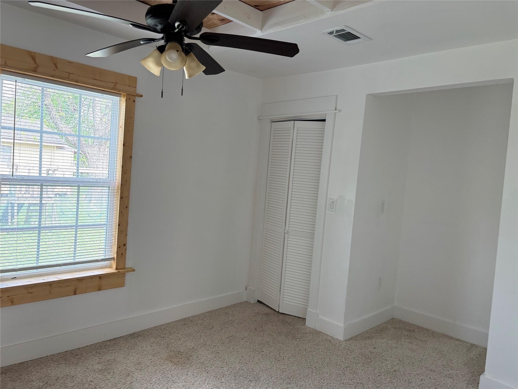 9210 E Avenue O - Photo 5