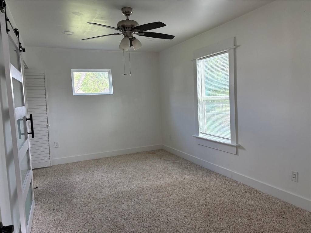 9210 E Avenue O - Photo 7