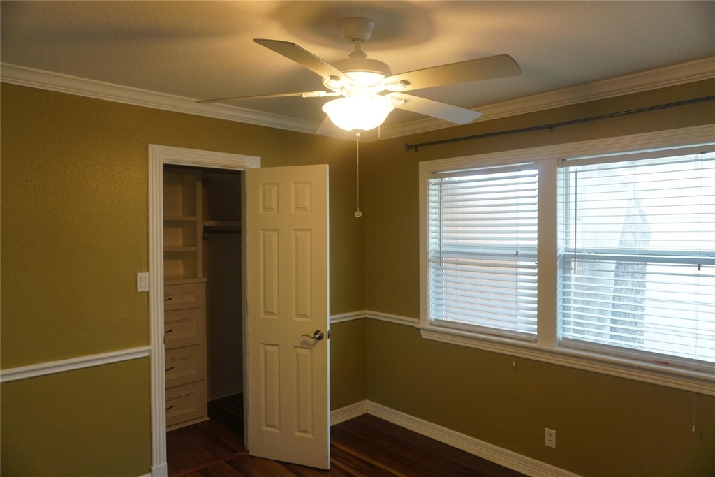 7506 Dearborn Street - Photo 6